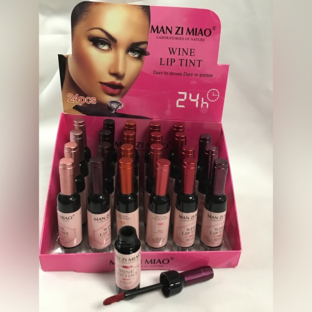 Box 24 pieces lip
